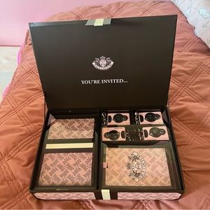 Juicy Couture Invitation Set